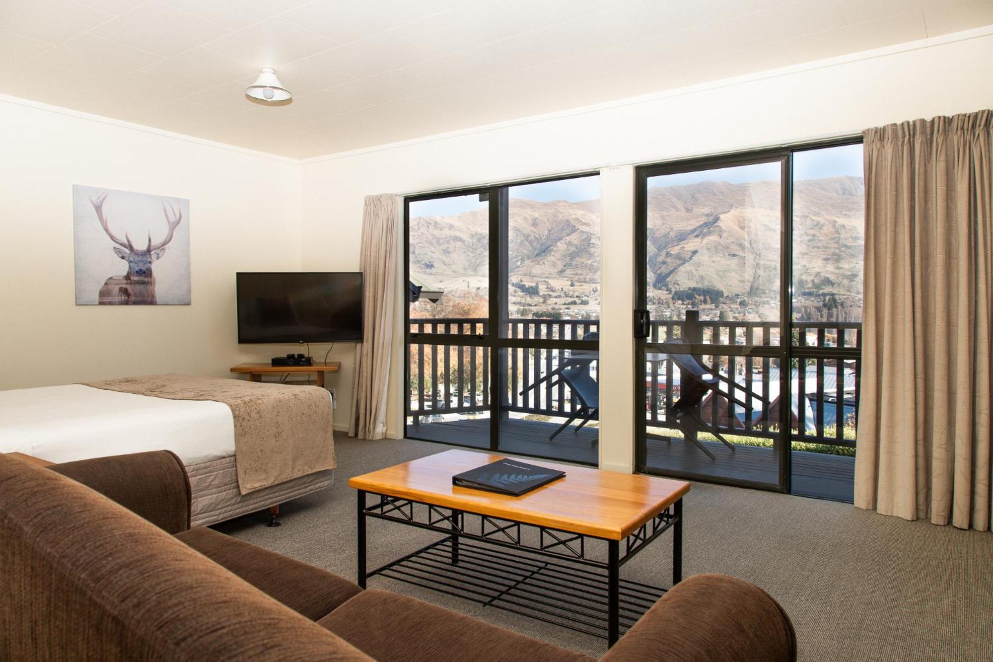 Ride Base Wanaka Apartments מראה חיצוני תמונה