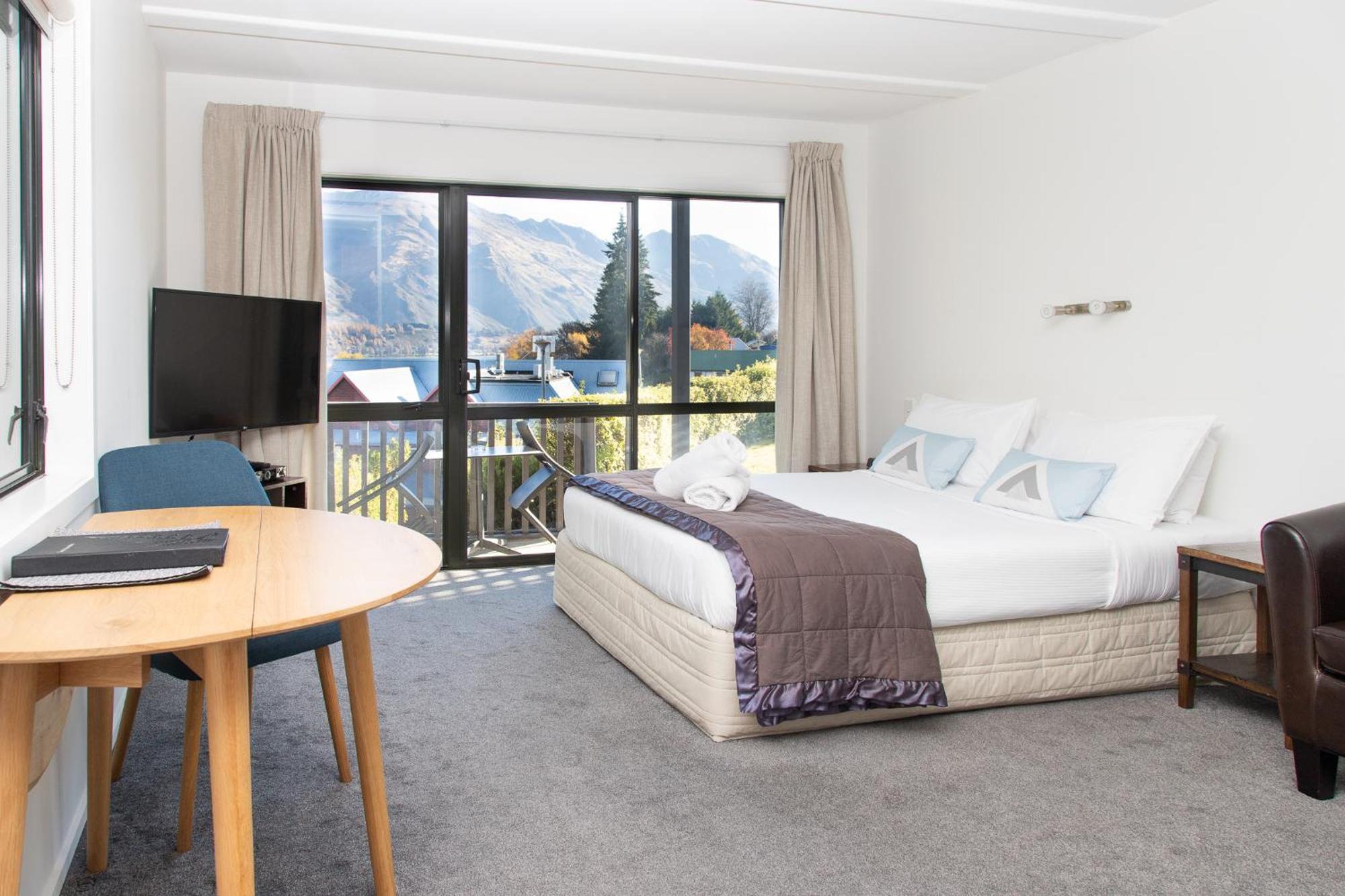 Ride Base Wanaka Apartments מראה חיצוני תמונה